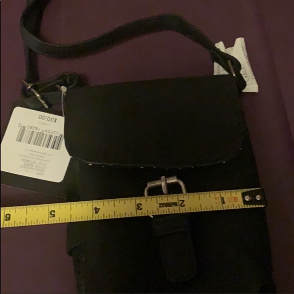 Small crossbody multi use bag - Picture 8 of 8